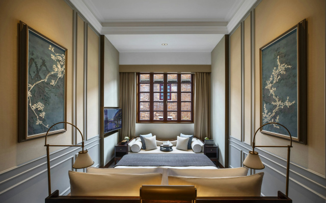 Capella Shanghai, Jian Ye Li