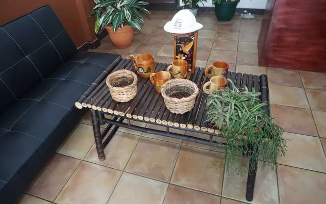 Hotel el Tucan Alajuela
