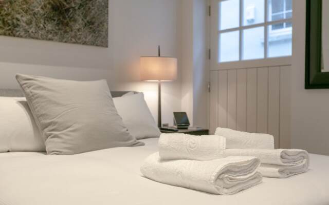 Mayfair 1 Bedroom Flat