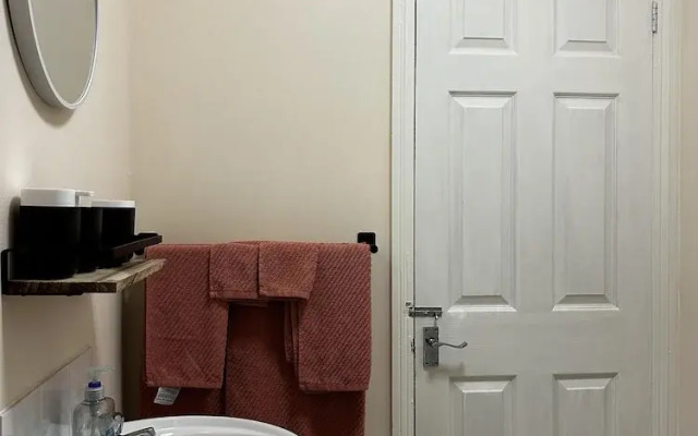 Flexible One Bedroom Apartment With Sofa Beds