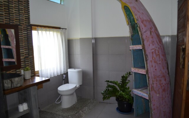 West Break Bali Medewi