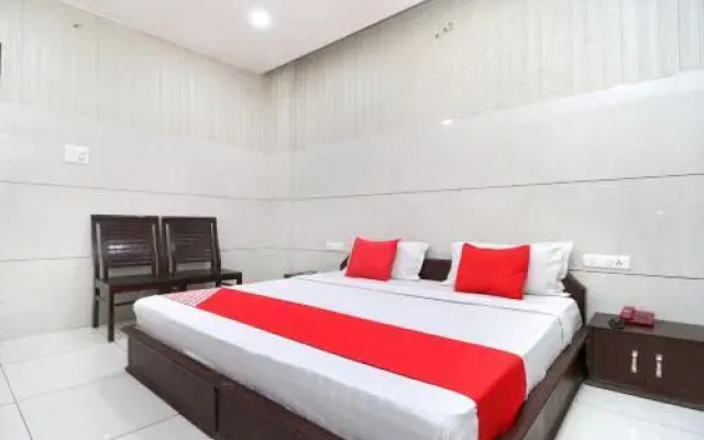 Leo by OYO Rooms