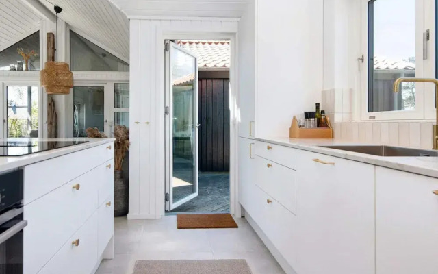 6 Person Holiday Home in Ebeltoft