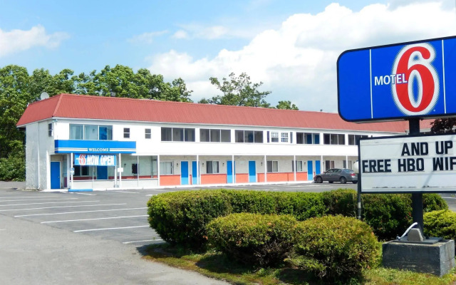 Motel 6 Frackville, PA