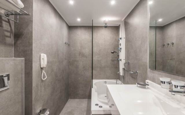 Tylissos Beach Hotel - Adults Only