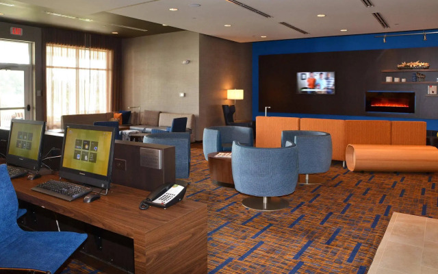 Courtyard by Marriott Youngstown Canfield