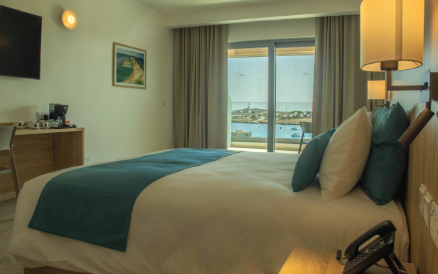 Ramla Bay Resort - Image 4