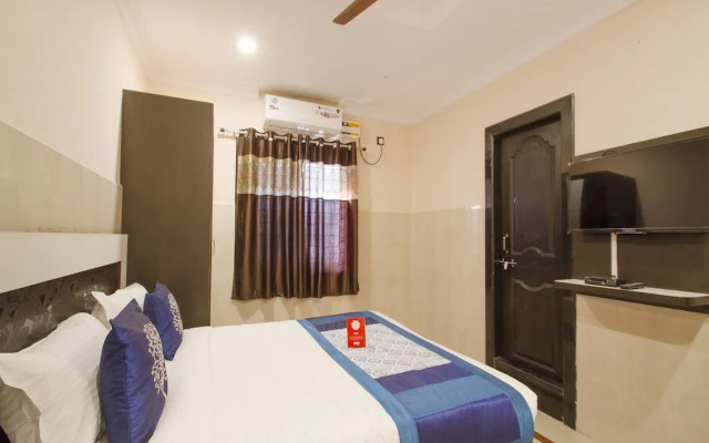 OYO 10270 SS Residency
