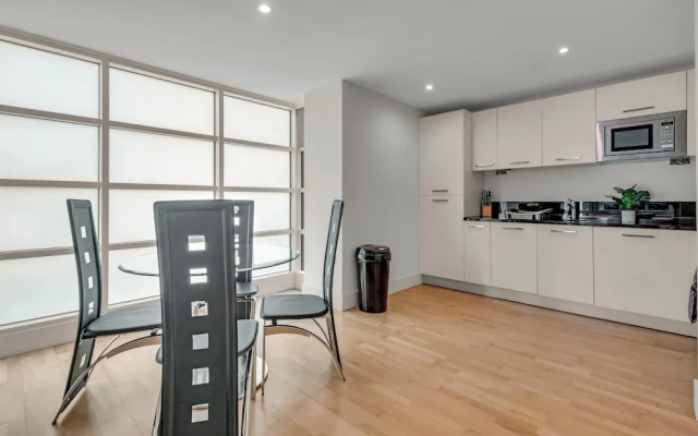1 Bed Serviced Apartment near Blackfriars