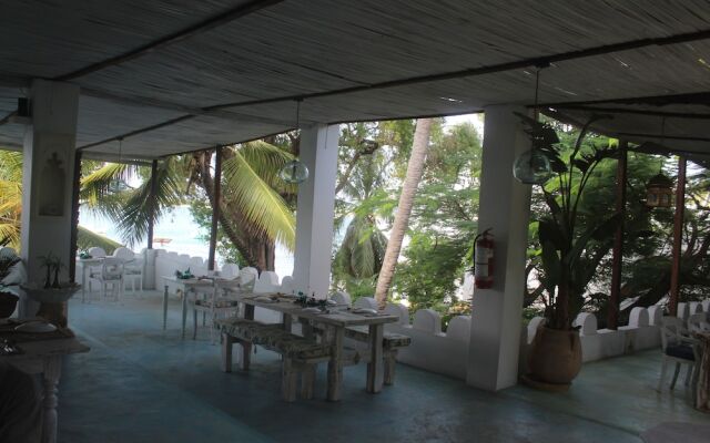 Kijani Hotel