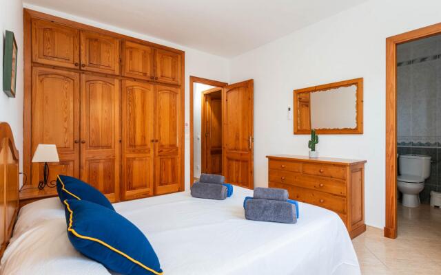 Menorca ROSER in Cala Blanca