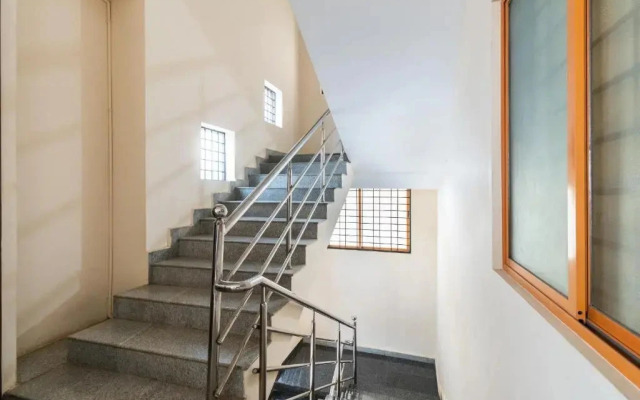 Supriya Lodge by OYO Rooms