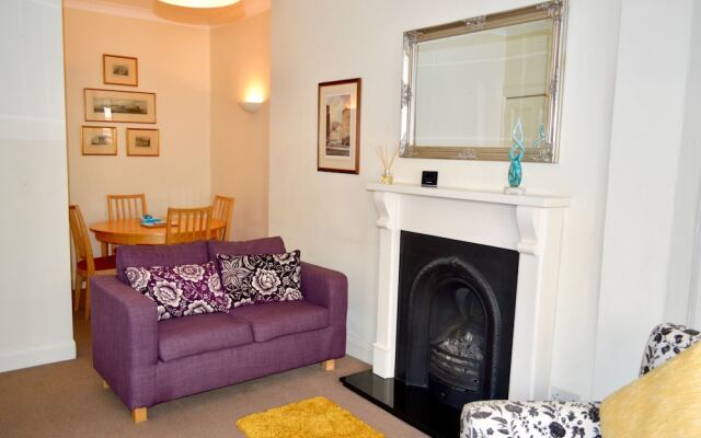 Cosy 1 Bedroom In Central Location