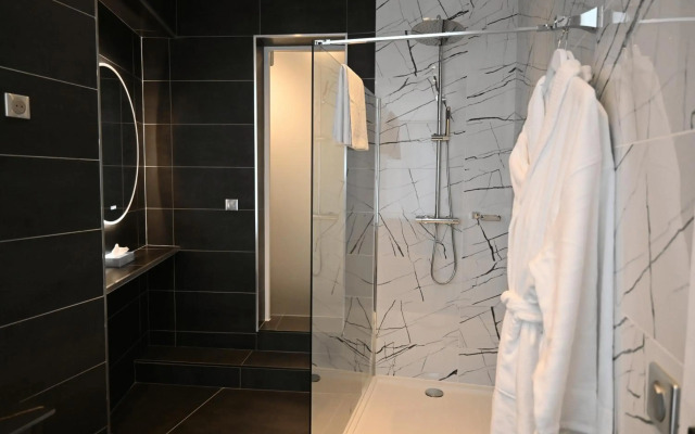 LOGIS Hôtel Borel