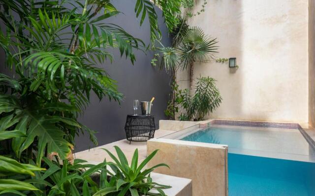 UJO Condo Boutique