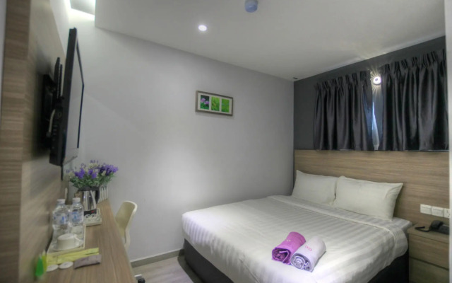 Hotel 99 - Pusat Bandar Puchong