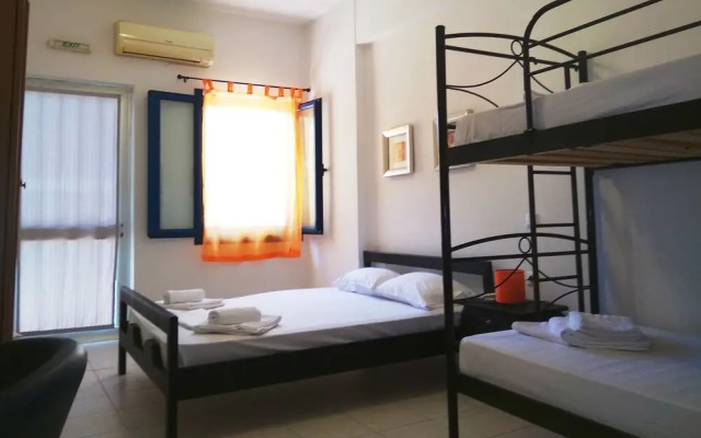Sarantakis Apartments
