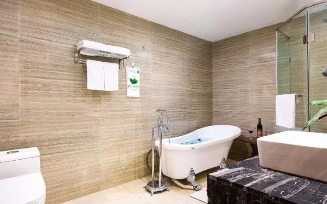 Haofeng Hotel