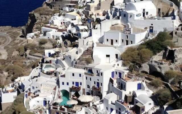 Chelidonia Traditional Villas Santorini Classic Villa