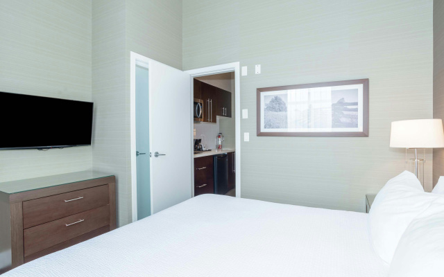 Sandman Hotel Abbotsford Airport