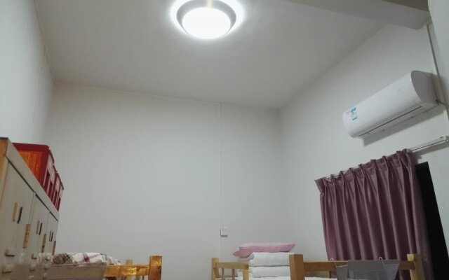 Happy Dorm Guangzhou South Railway Station