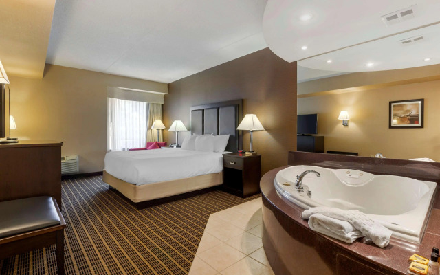 Best Western Plus Burlington Inn & Suites