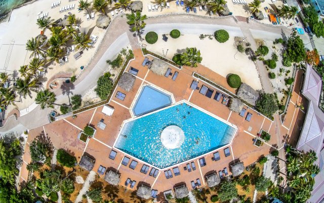 Van der Valk Plaza Beach & Dive Resort Bonaire