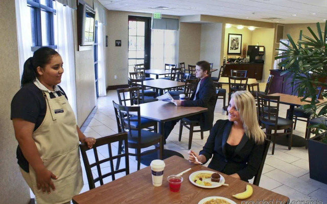 Hampton Inn Santa Barbara/Goleta