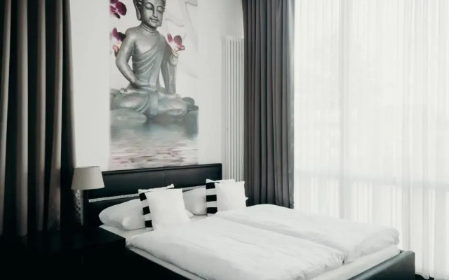 Hotel Crystal