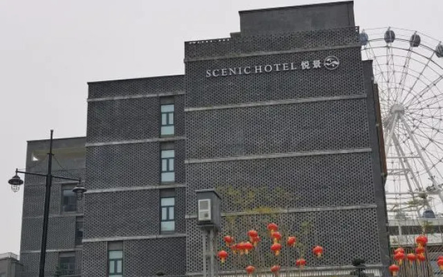 Scenic Hotel