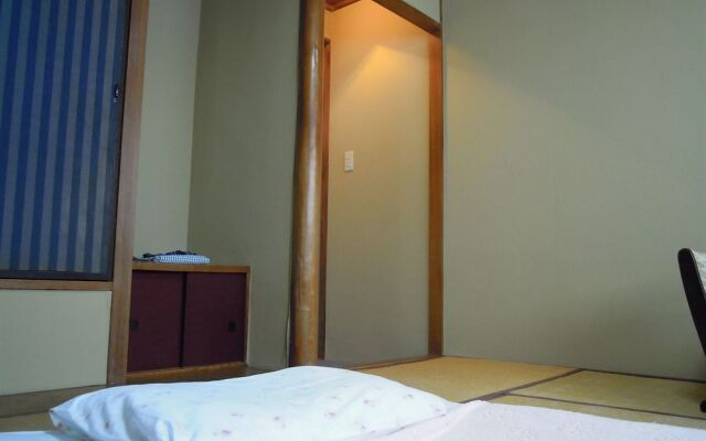 Eishinkan Hotel
