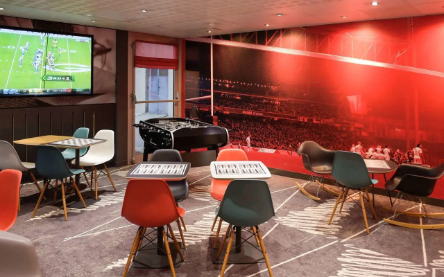 ibis Lyon Gerland Rue Merieux