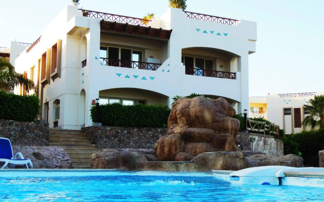 Sharks Bay Oasis