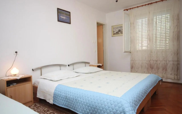 Triple Room Sucuraj 6734c