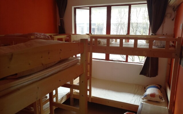 Beer Friends Hostel Zhengyang Street