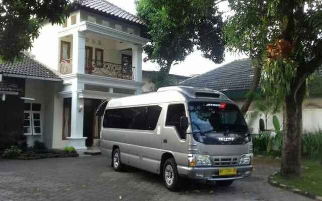 Family 3 Bedroom at Purikafilla Homestay