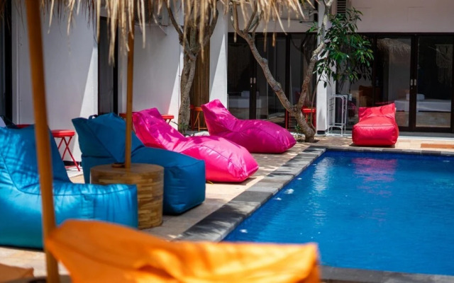 Summer of Surf Hostel Uluwatu