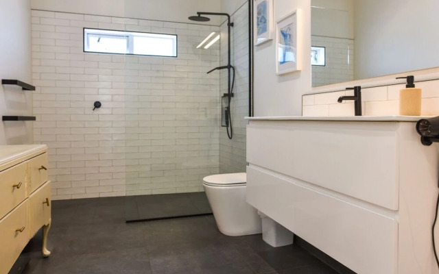 La Maison Soleil with heated Swim Spa