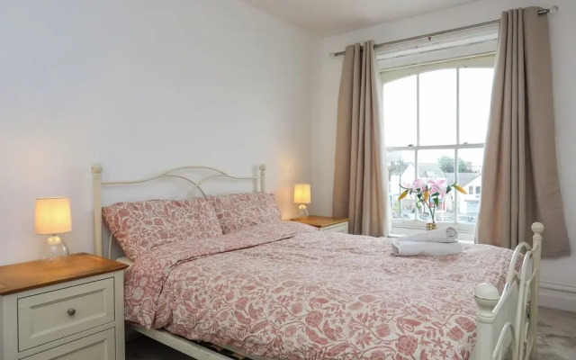 Harbourside Apartment