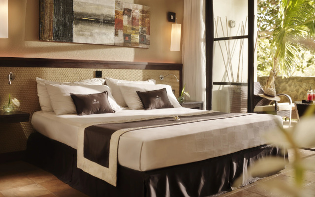 Palm Hotel and Spa