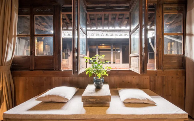 Guzo Su The Old House Boutique Hotel