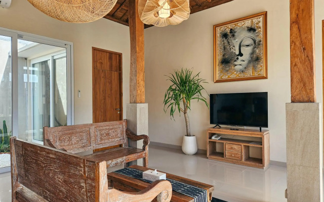 Svarna Suite Seminyak