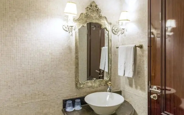 Hotel ArtnouveauSeocho