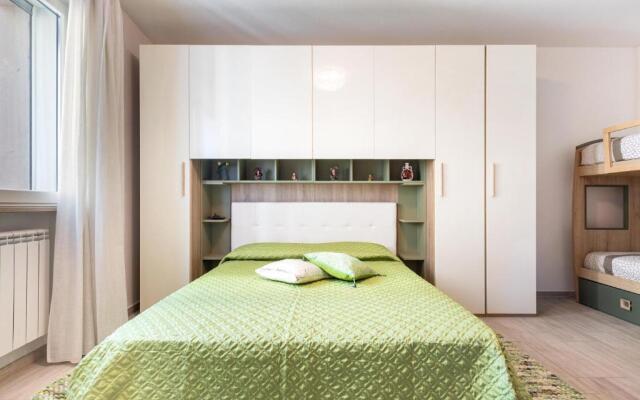 Appartamento White and Red by BarbarHouse