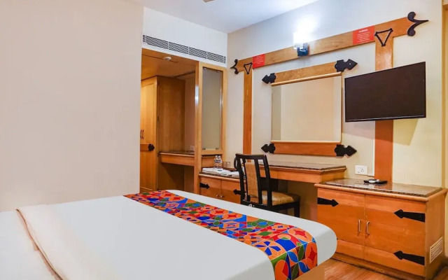 Fabhotel Prime Deccan 8