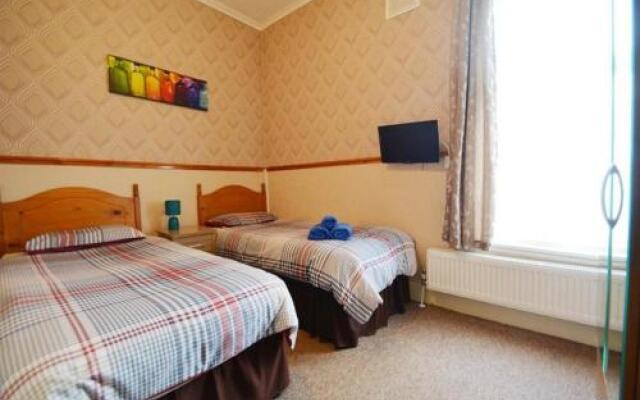 The Chelston Bed  Breakfast