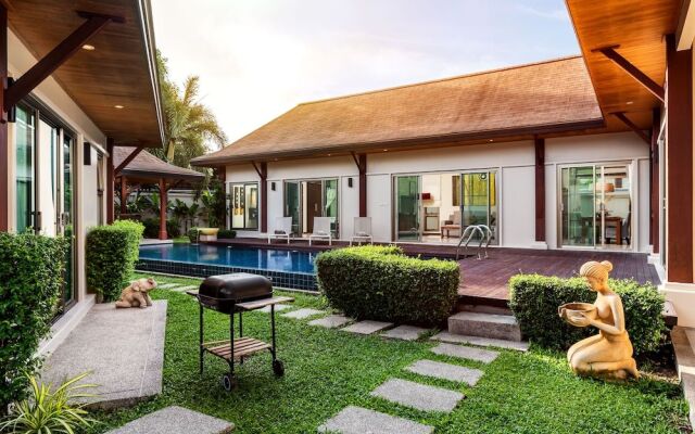 Emerald Pool Villa