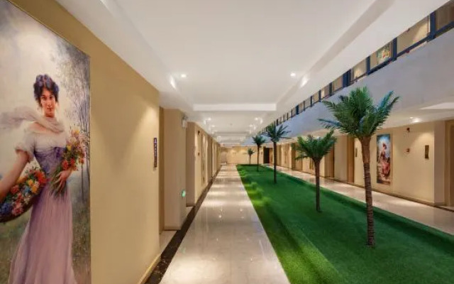 Ledong Platinum Hotel (Longmuwan)