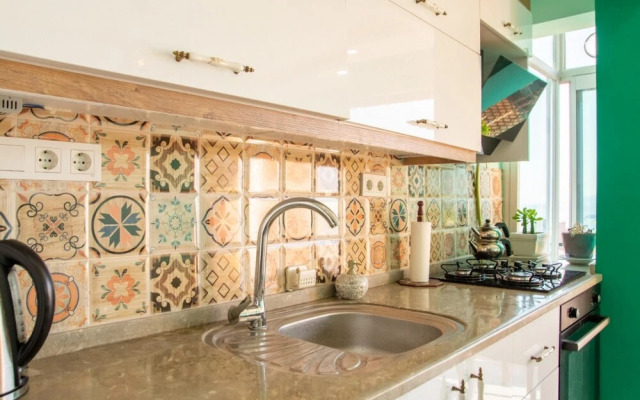 Flat With Great View and Central Location in Konak