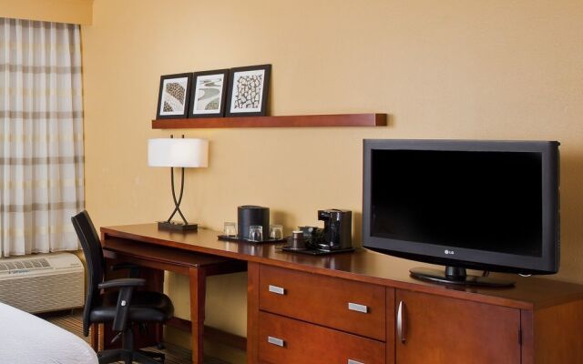 Courtyard Nashville Airport